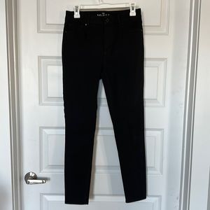 Black Skinny Ankle Jeans